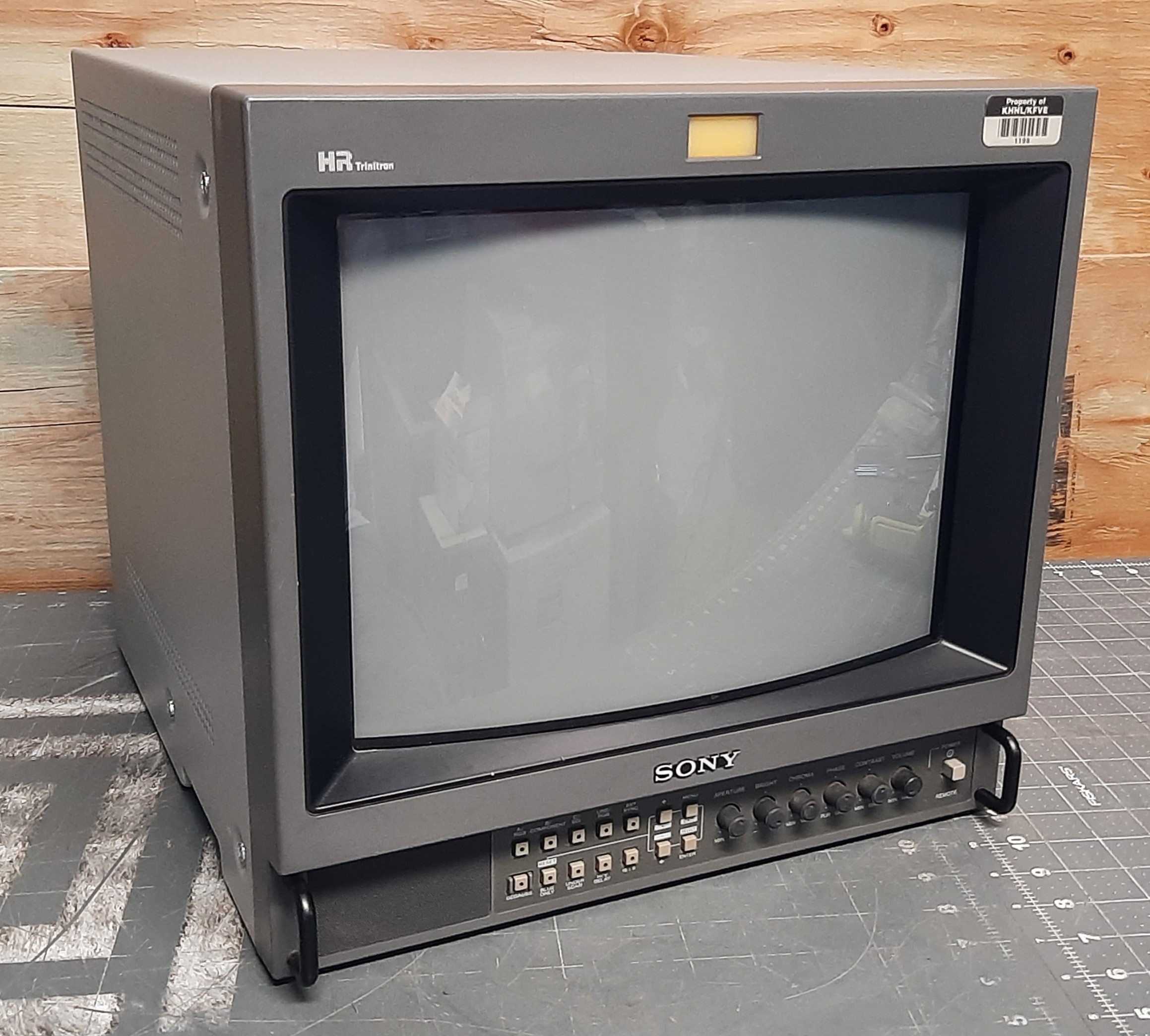 Sony PVM-1354Q | CRT Database